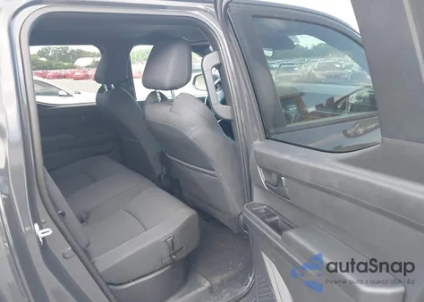 2024 Toyota Tacoma Sr5 4Wd z USA, uszkodzony, nr VIN 3TMLB5JN8RM043493